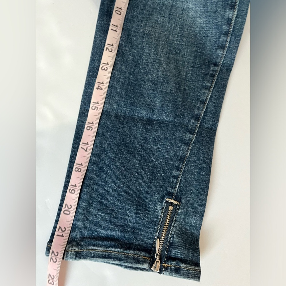 NWT NYDJ Chloe Capri Pants 4 Blue Marcel Denim Sideseam Zipper LIFTxTUCK‎ - Picture 9 of 11
